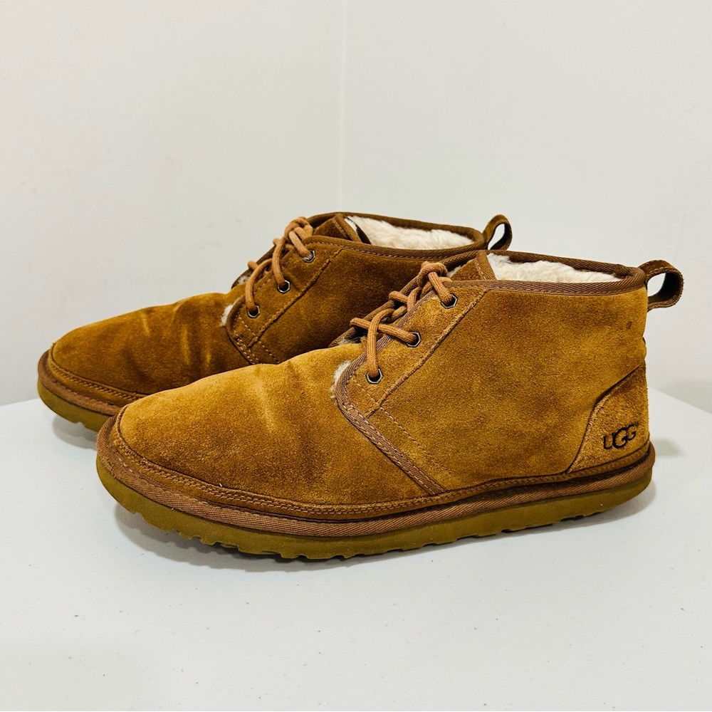 UGG Neumel Lace Up Sheepskin Chukka‎ Boots Men’s Size 12